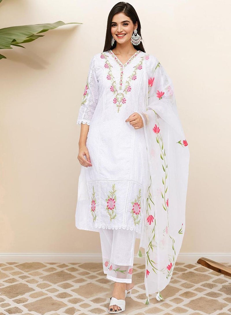 ISHIN WOMEN Off White Cotton Kurta Sets - 3pcs - Image 5