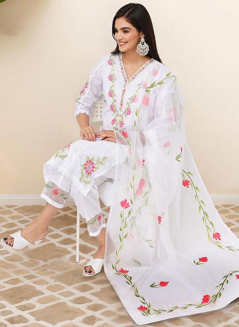 ISHIN WOMEN Off White Cotton Kurta Sets - 3pcs - Image 1