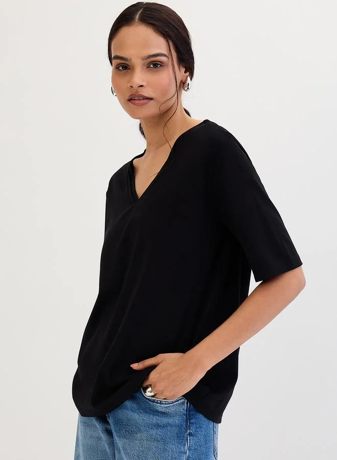 Femmella Femmella Black V Neck Basic T-Shirt