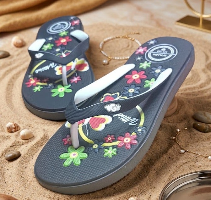 G Slipper  perfect for the Beach, Pool or Simple Looks. Selected and High Quality - Size 39 - Image 2