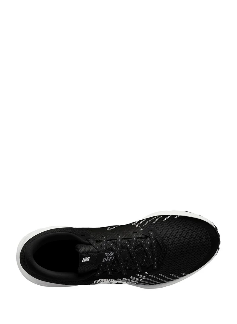 Nike Run Defy