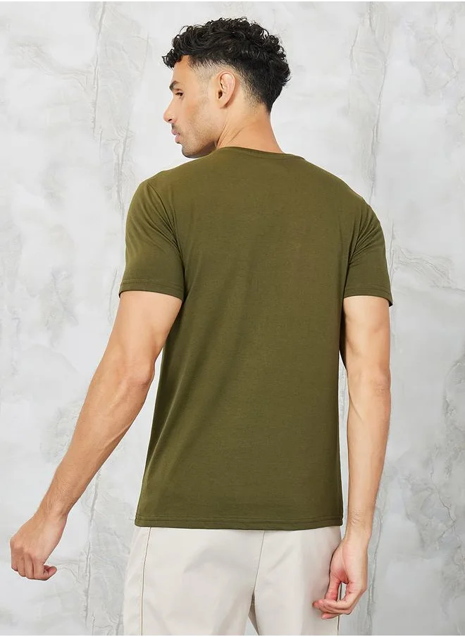 ستايلي Solid Crew Neck Regular Fit T-Shirt