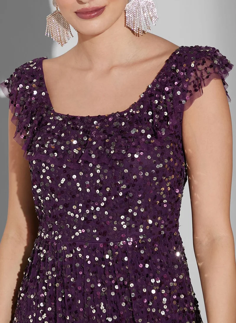 Amelia Rose Tiered Sequin Detail Dress