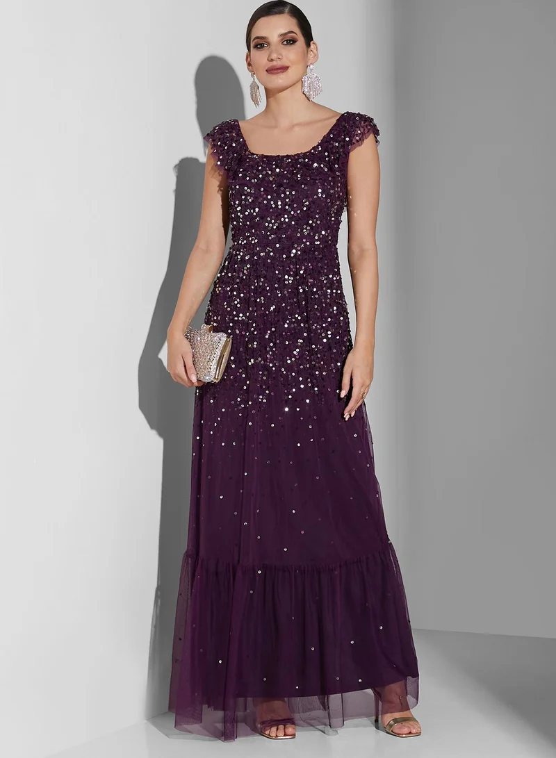 Amelia Rose Tiered Sequin Detail Dress