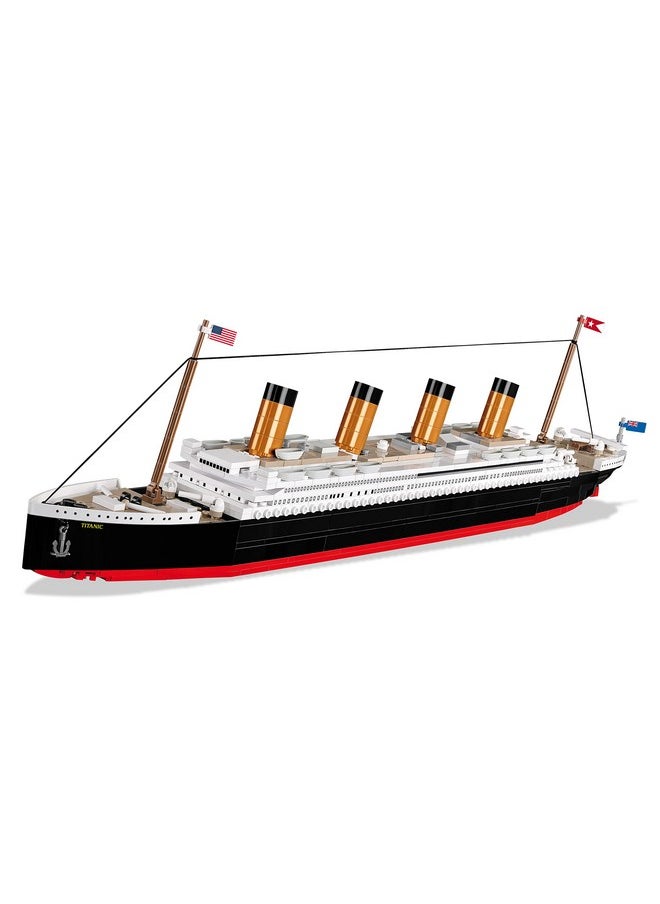 COBI COBI Historical Collection R.M.S. Titanic 1:450 Scale  - Image 1