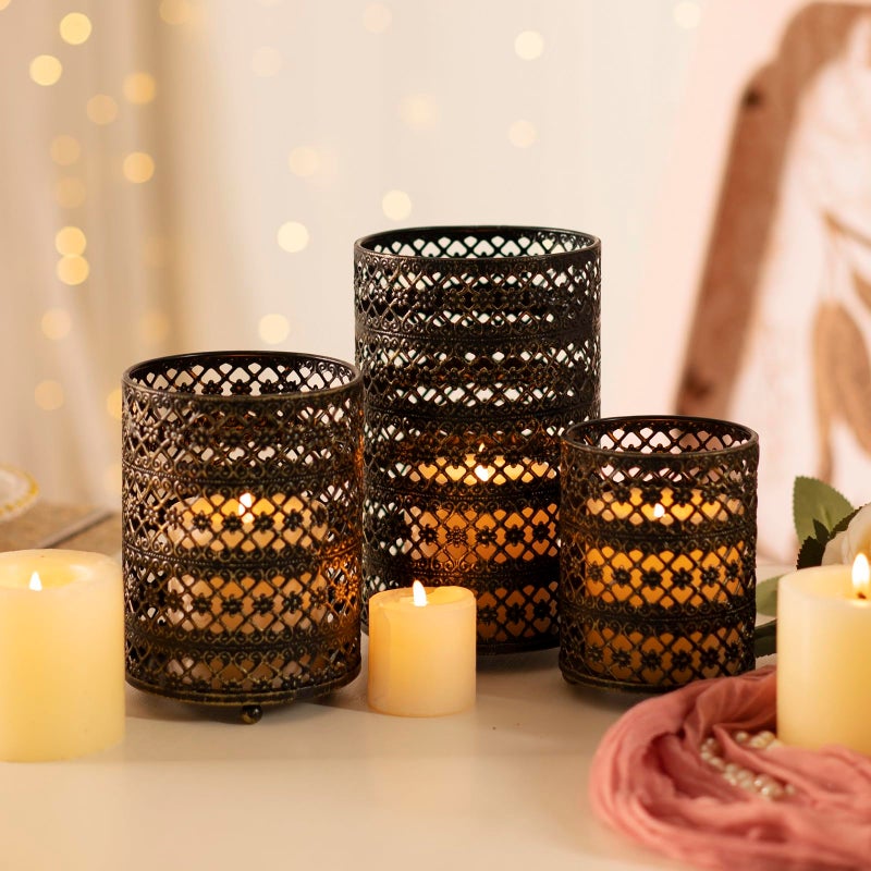 مجموعة حاملات الشموع المعدنية مكونة من 3 مجموعات حامل شموع Tealight المزخرفة، شمعدان لعمود عتيق الطراز مثالي لقطع الطاولة المركزية وديكور المنزل وحفلات الزفاف والأحداث - Image 2