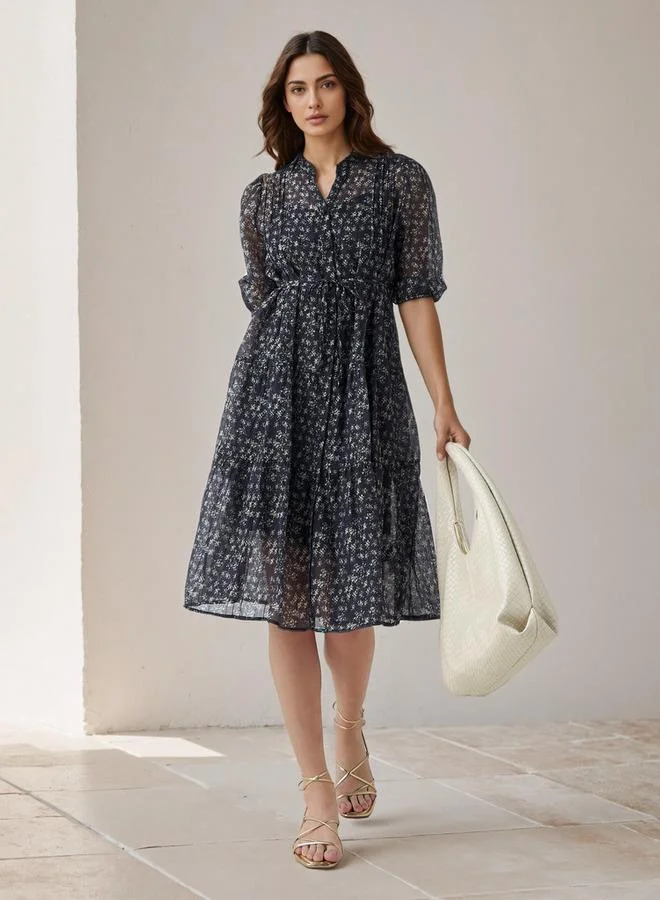 سبلاش فيڤ فستان نسائي متوسط الطول بطبعة زهور وتفاصيل ثنيات