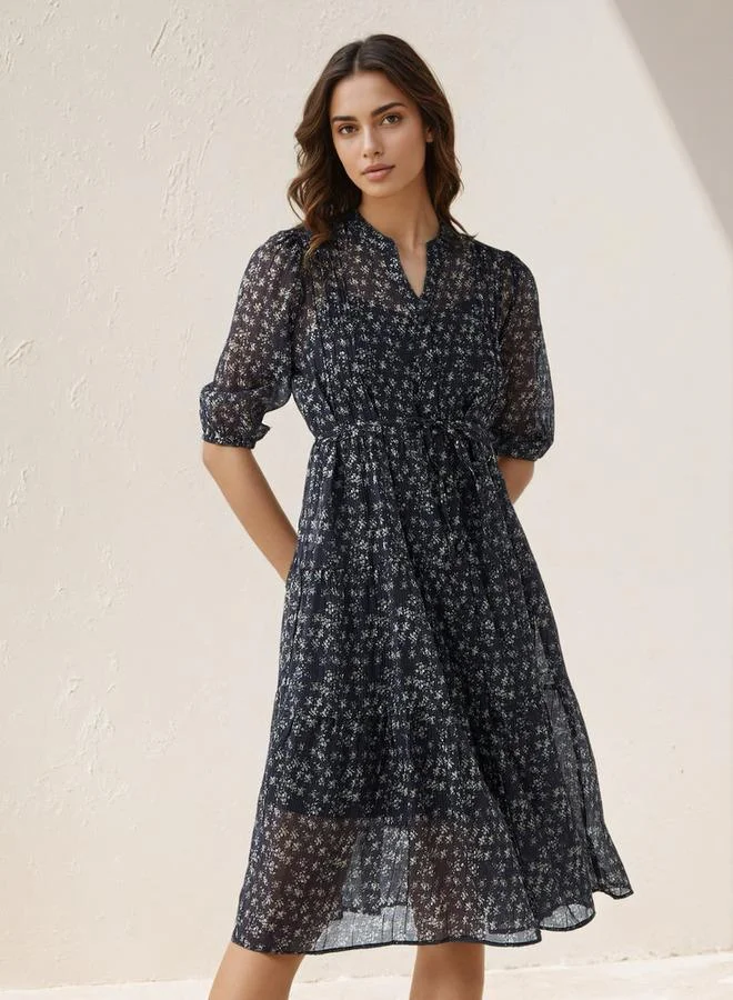 سبلاش فيڤ فستان نسائي متوسط الطول بطبعة زهور وتفاصيل ثنيات