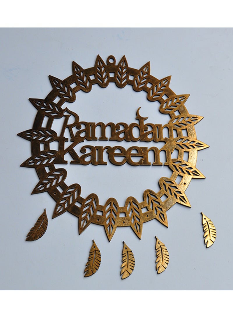 تعليقة زينة رمضان كريم شكل دائري لون ذهبي