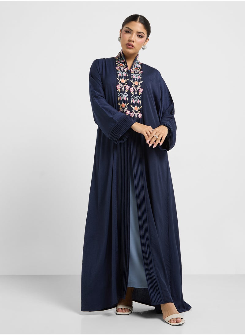 hayas closet Embroidered V-Neck Flared Sleeve Abaya  - Image 4