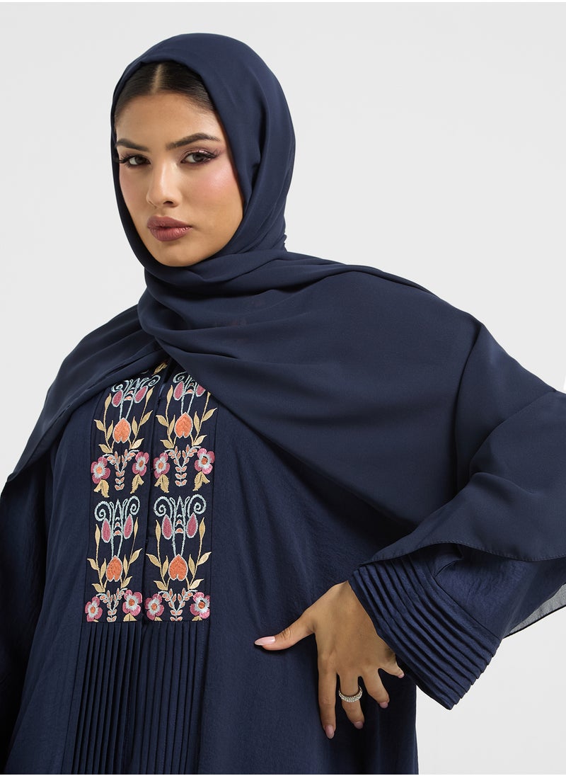 hayas closet Embroidered V-Neck Flared Sleeve Abaya  - Image 3