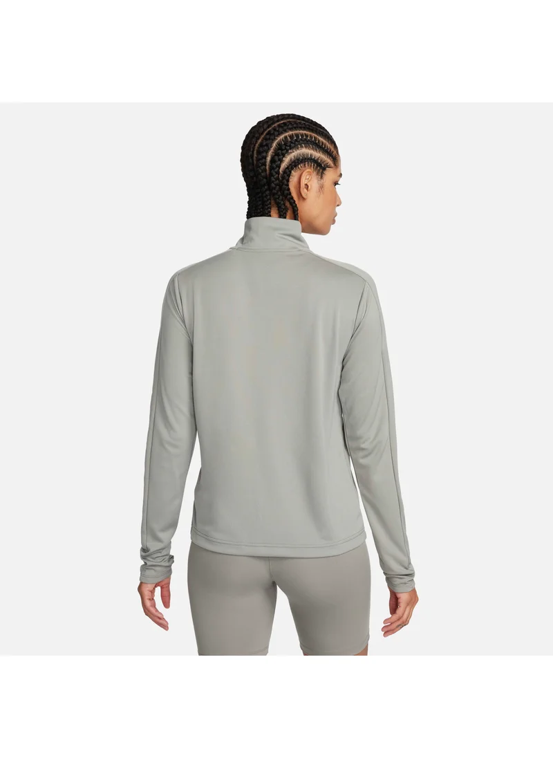 Nike Women's Pacer Dri-FIT Sweatshirt