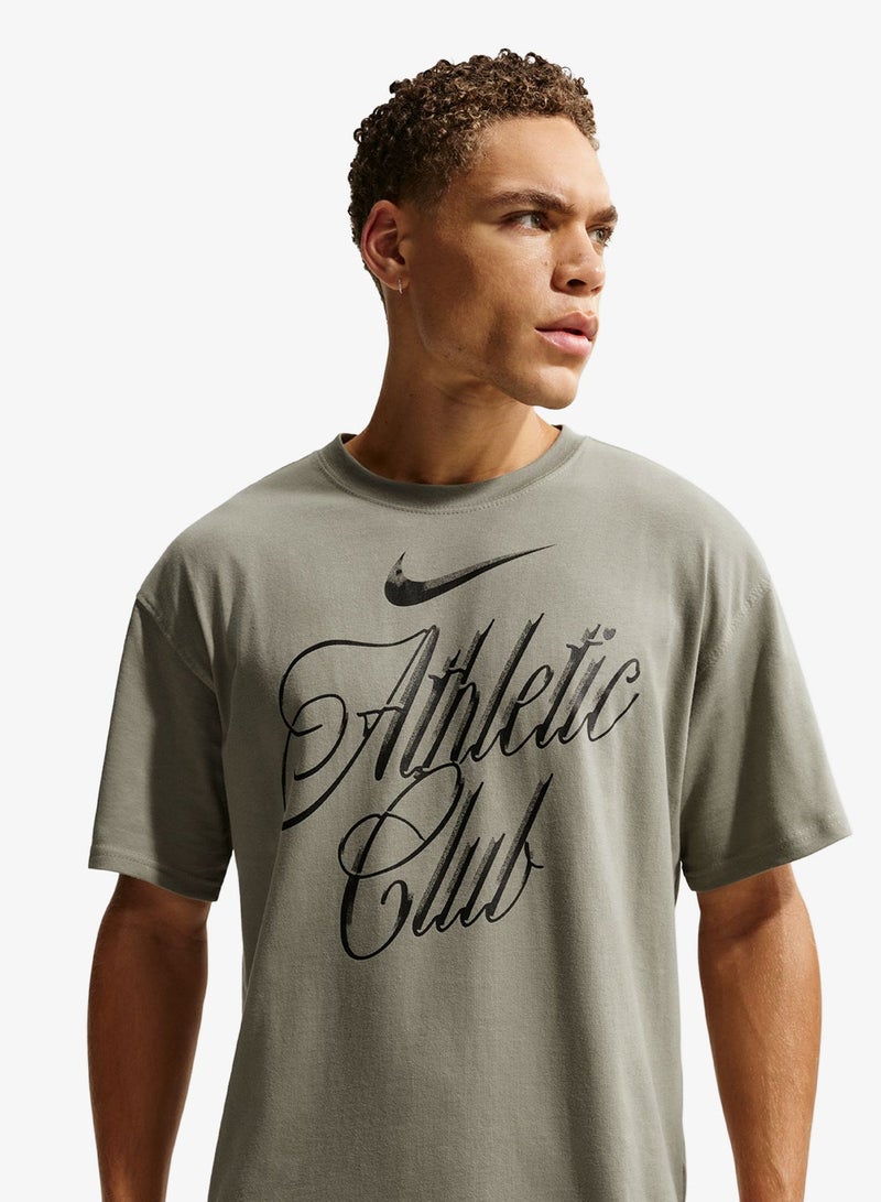 Nike Loose Script T-Shirt - Image 1