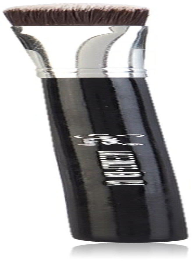 MEGAGA USA Foundation Application Brush - Image 1