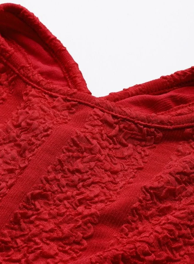 مرفوعة Women Regular Fit Textured Crew Neck Sleeveless Crop Top