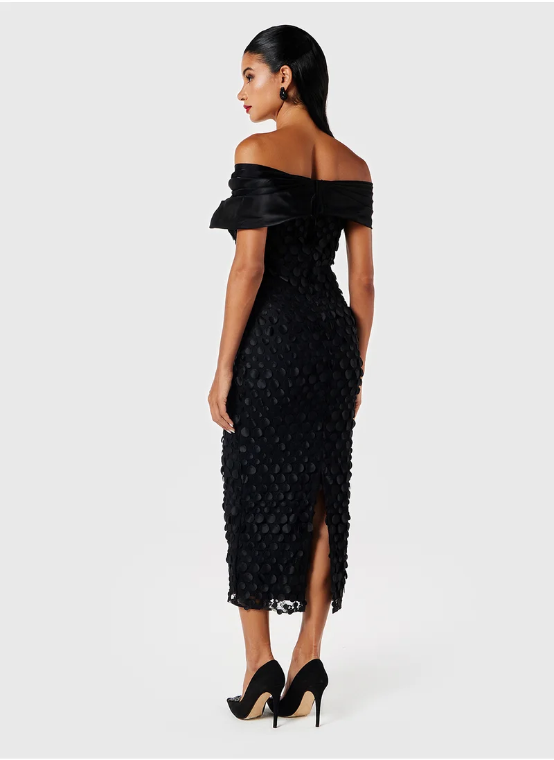 Threadz by Ajooni Asymmetric Neck Applique Skirt Dress