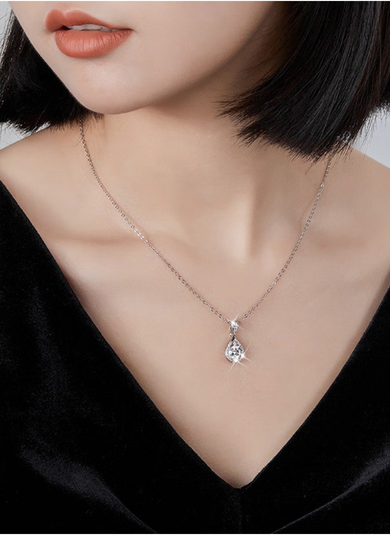 Generic - The 1 Carat Moissanite Diamond Necklace,  Paired With An LED Box, Comes With A GRA Certificate - Image 1
