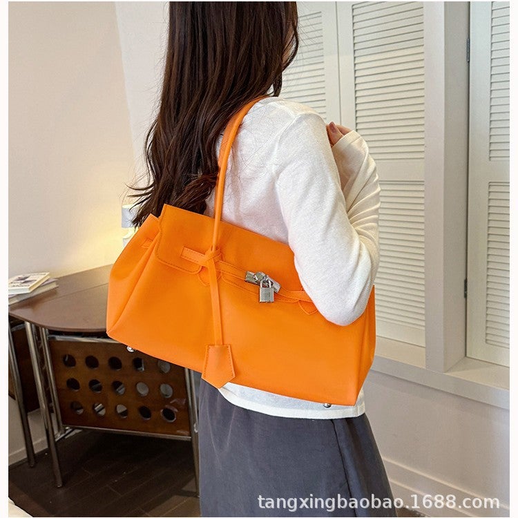 Fashionable Fresh Jelly Tote Shoulder Bag, Large Capacity, Lock Clasp, Women - Image 1