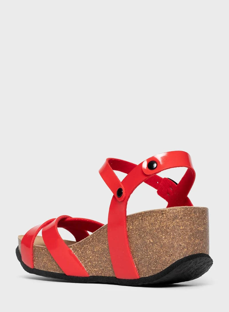 BAYTON Venus Strappy Mid Heel Wedges