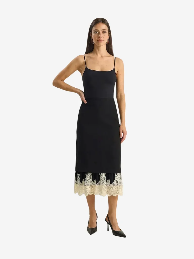 بيانكو لوتشي LUCCI High Waist Midi Skirt with Lace Bottom