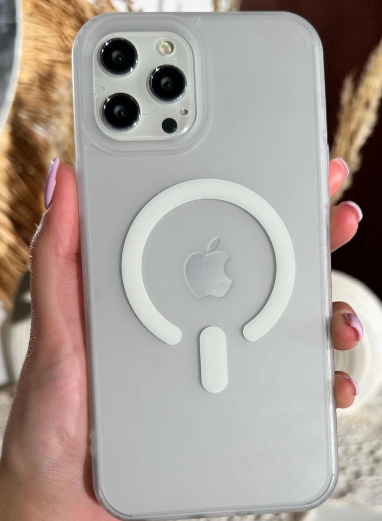 جراب Magsafe لهاتف iPhone 16 Pro  بغطاء شفاف ودعم شحن لاسلكي مغناطيسي، حماية ضد الصدمات والخدوش لهاتف iPhone 16 Pro  - ابيض  - Image 2