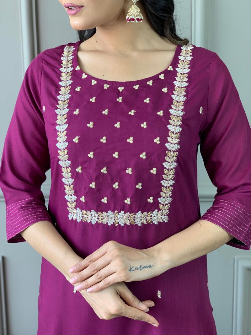 Naixa Women's Wine Rayon Slub Embroidered Straight Kurta with Rayon Slub Pant and Chinon Laced Dupatta Sets (M-Pragati-Wine-XXL) - Image 4