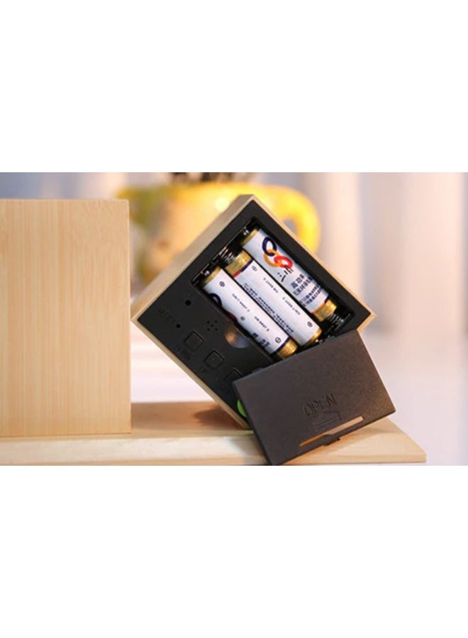 كروني ساعة كروني C2025 الخشبية لحامل القلم الرقمي LED مع منبه ودرجة الحرارة وساعة طاولة خشبية مناسبة للدراسة والعمل المكتبي - Image 5