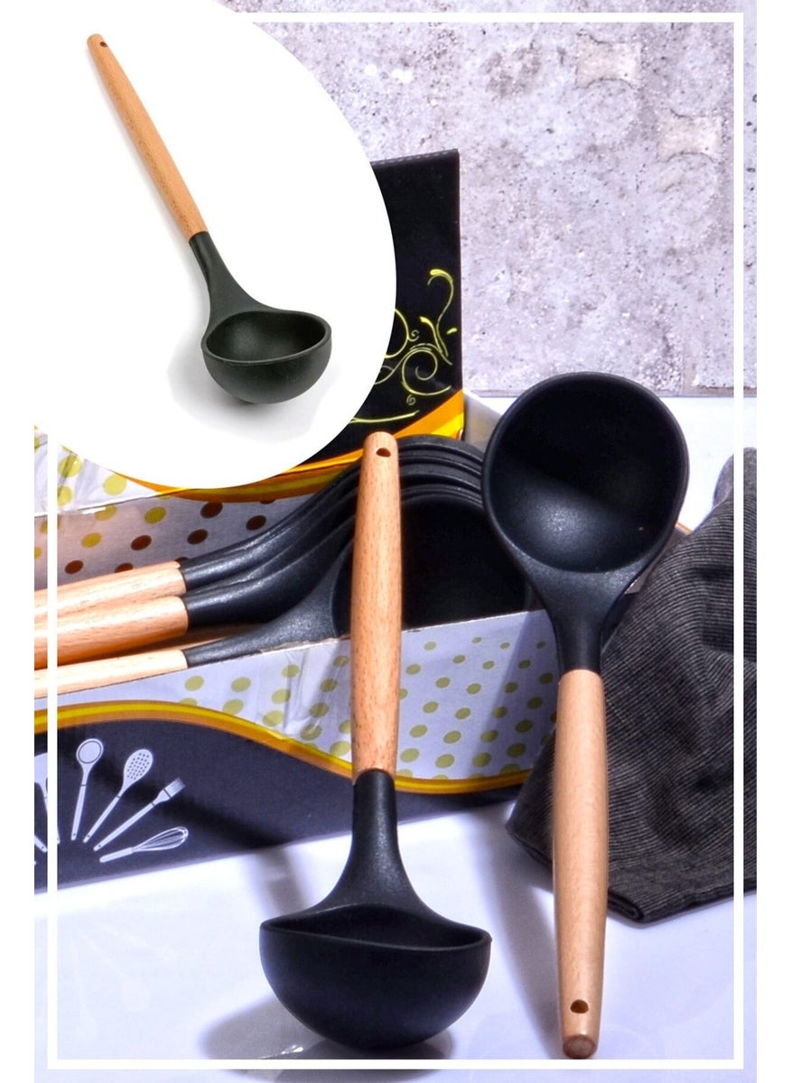 Hazarpazar Silicone Ladle with Bamboo Handle - Black  - Image 3