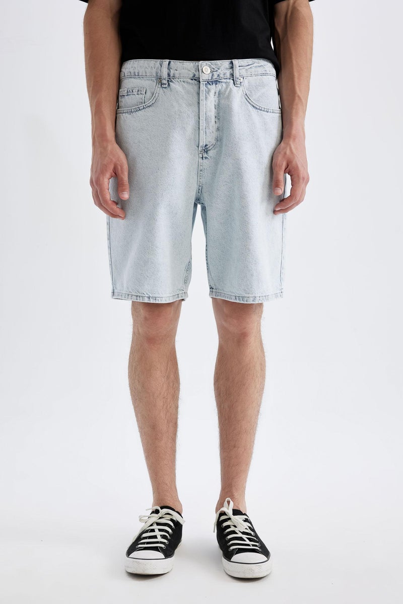 DeFacto Man Straight Fit Jean Bermuda - Image 1