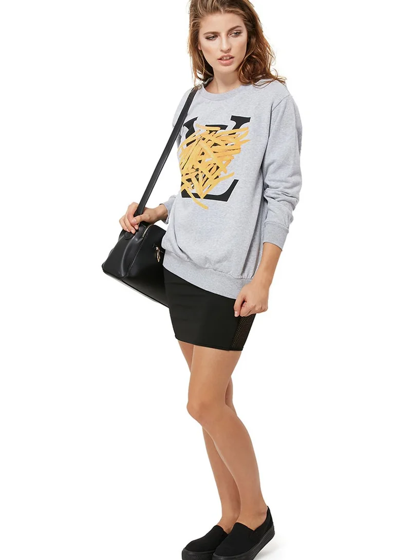 Blomor French Fries Sweatshirt