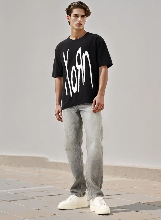 اس بي كاركترز تيشيرت بطبعة جرافيك بقصة مريحة