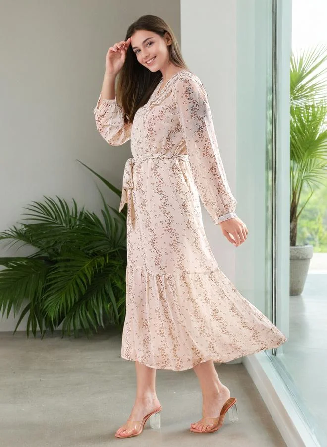 مرفوعة فستان ميدي ملفوف بطبعة زهور