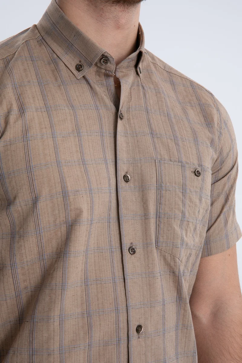فاريتا Men's Brown Short Sleeved Seersucker Checkered Shirt with Pocket