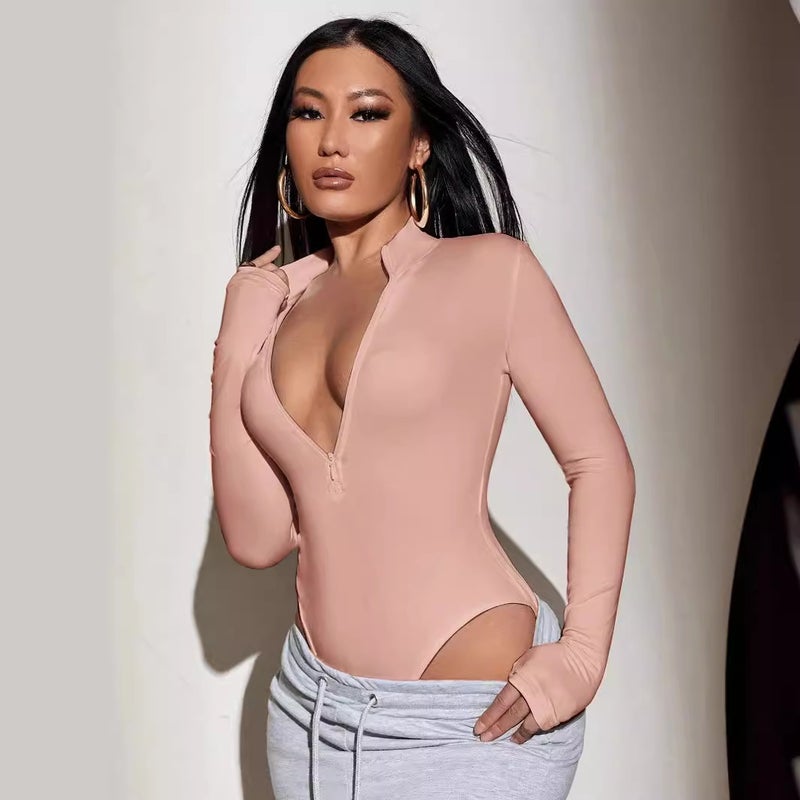 جديد 2024 ملابس رياضية نسائية مثيرة قطعة واحدة على شكل مثلث بدون seams مرنة وناعمة - Image 3