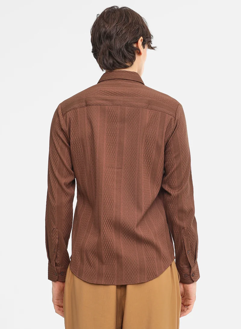 كامبوس سوترا Men's Chocolate Brown Mesh-Textured Knit Shirt