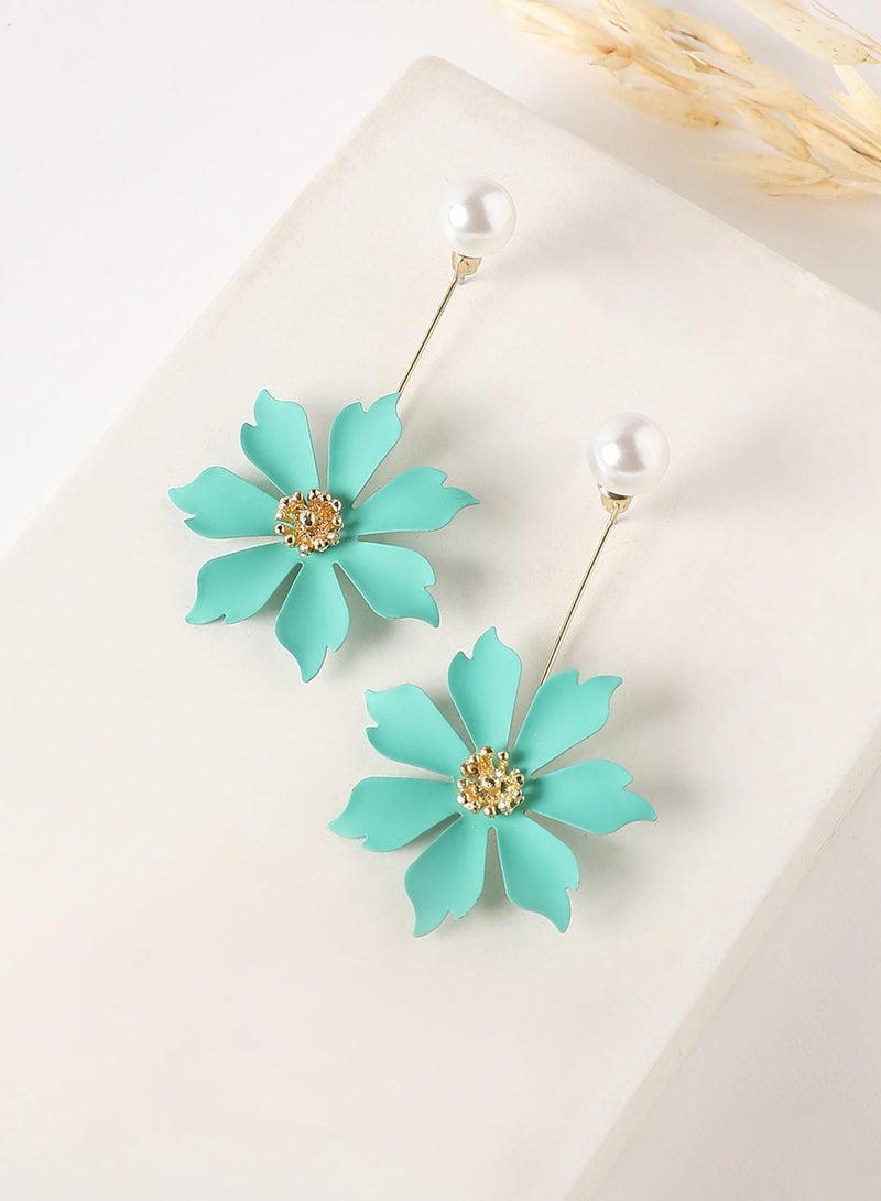 SOHI Floral Symphony Artificial Drop Earring Jewellery - Image 5