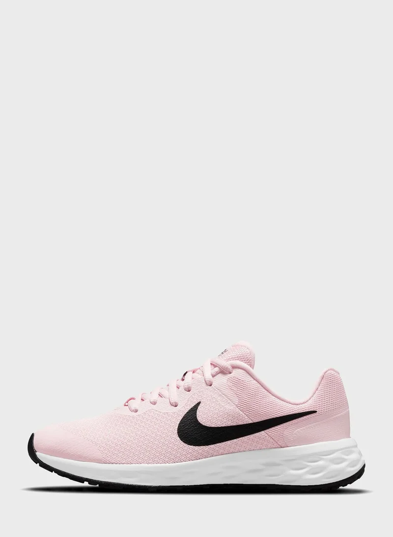 Nike Youth Revolution 6