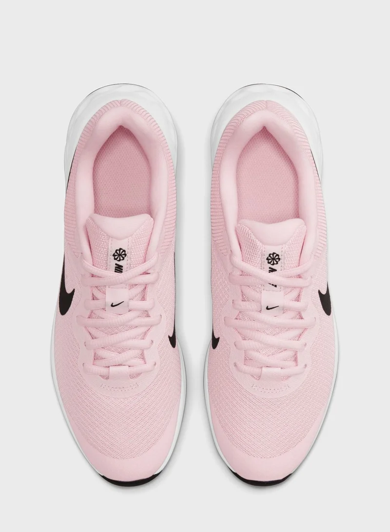 Nike Youth Revolution 6