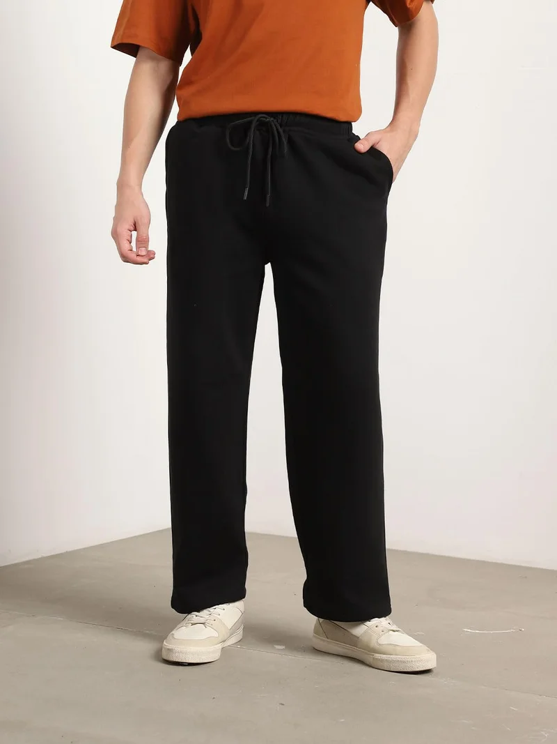 نوبيرو Men's Black Straight Sweatpants