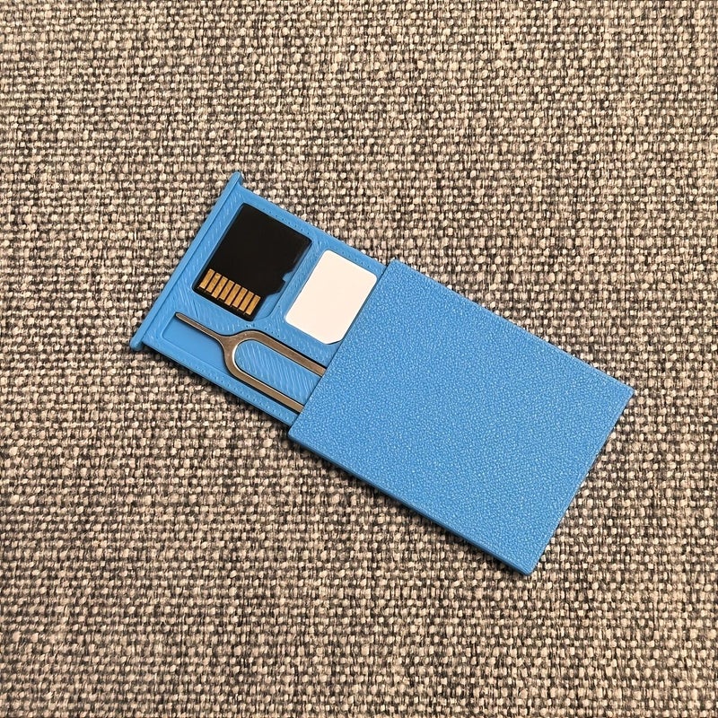 Green SIM Card Holder With Ejector Tool Shockproof Dustproof Storage One Piece - Image 3