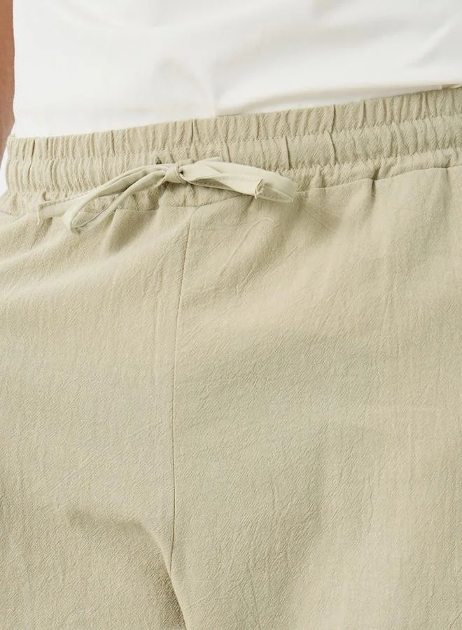 Styli Styli Relaxed Fit Drawstring Waist Woven Pants