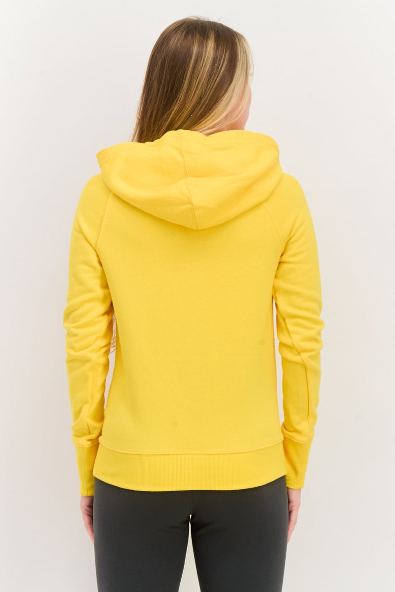 Champion سويت شيرت رياضي نسائي بأكمام طويلة مناسب للخارج، أصفر - Image 3