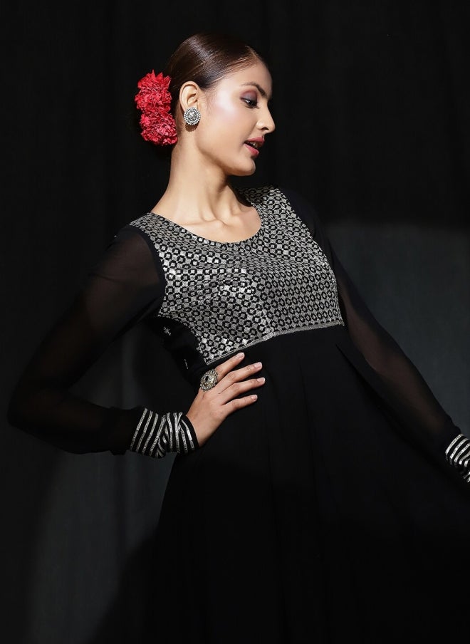 فستان ماكسي جورجيت أسود للنساء