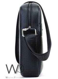 Tommy Hilfiger Plus Black Leather Tommy Hilfiger Crossbody Messenger Bag For Men  - Image 5