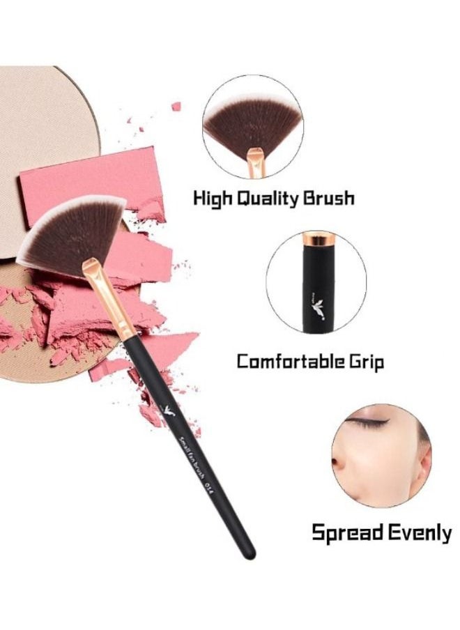 daroge Professional Small Fan Makeup Brush 014  - Image 3
