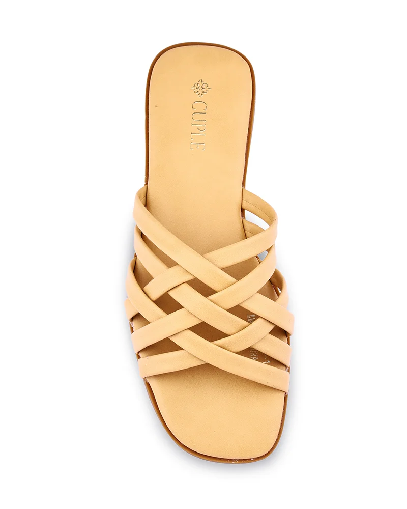 كابلي Womens cross strapped flat sandals