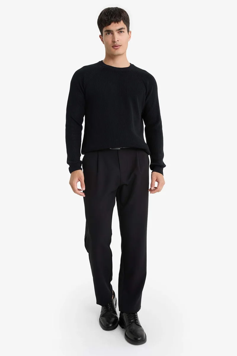 ديفاكتو Standard Fit Crew Neck Knitwear Pullover