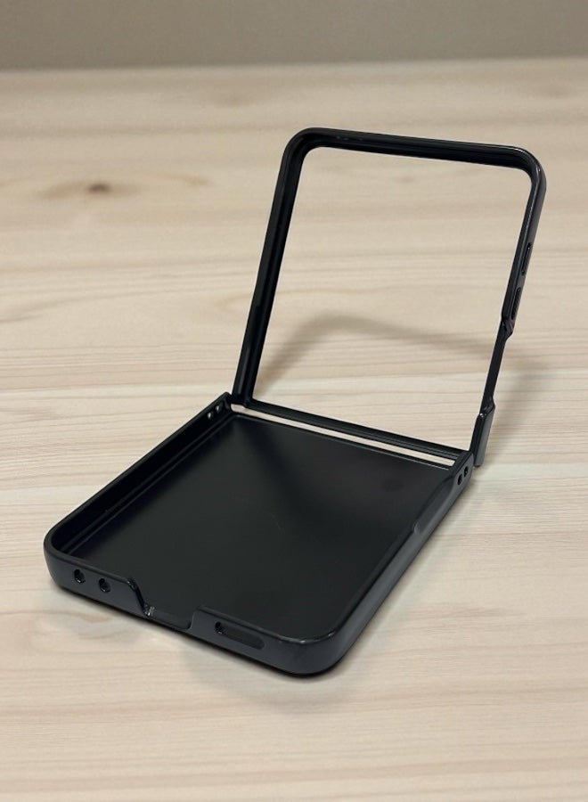 Tolwak Samsung Galaxy Z Flip7 Protective Case Cover Be Different - Image 3