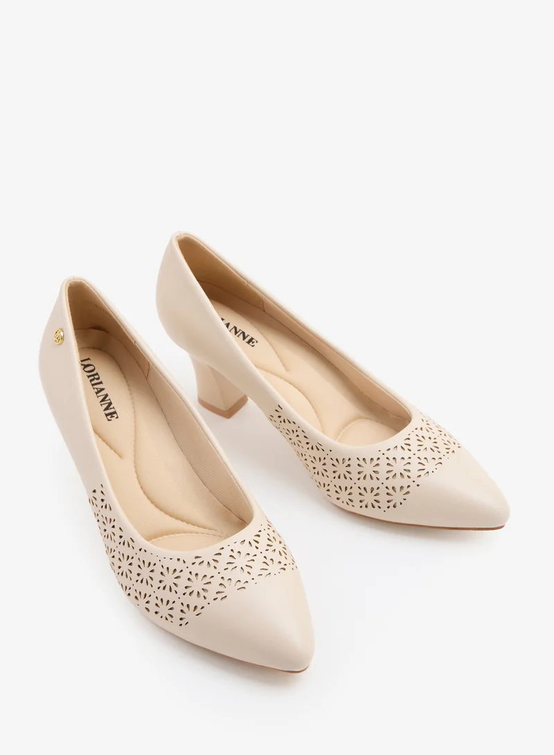 لوريان فينورا ري