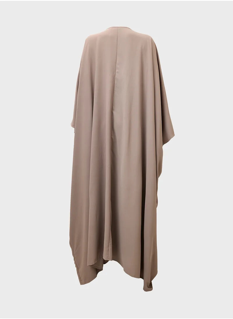 خزانة Plus Size Embroidered Kaftan